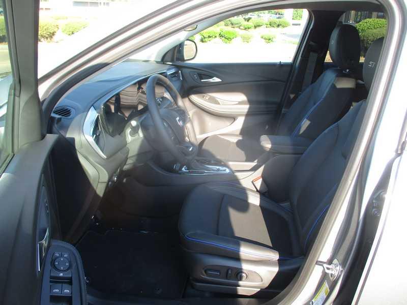 Buick Encore GX Sport Touring 2026 Buick Encore GX Sport Touring 2026