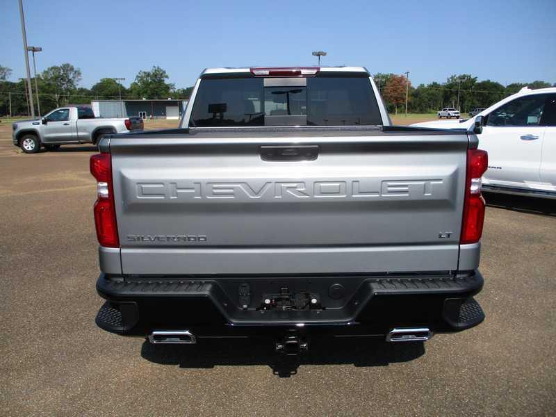 Chevrolet Silverado 1500 Trail Boss LT Crew Cab 4WD 2025 Chevrolet Silverado 1500 Trail Boss LT Crew Cab 4WD 2025