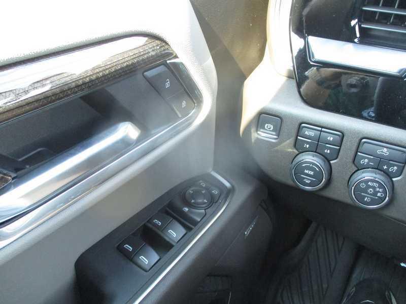 Chevrolet Silverado 1500 Trail Boss LT Crew Cab 4WD 2025 Chevrolet Silverado 1500 Trail Boss LT Crew Cab 4WD 2025