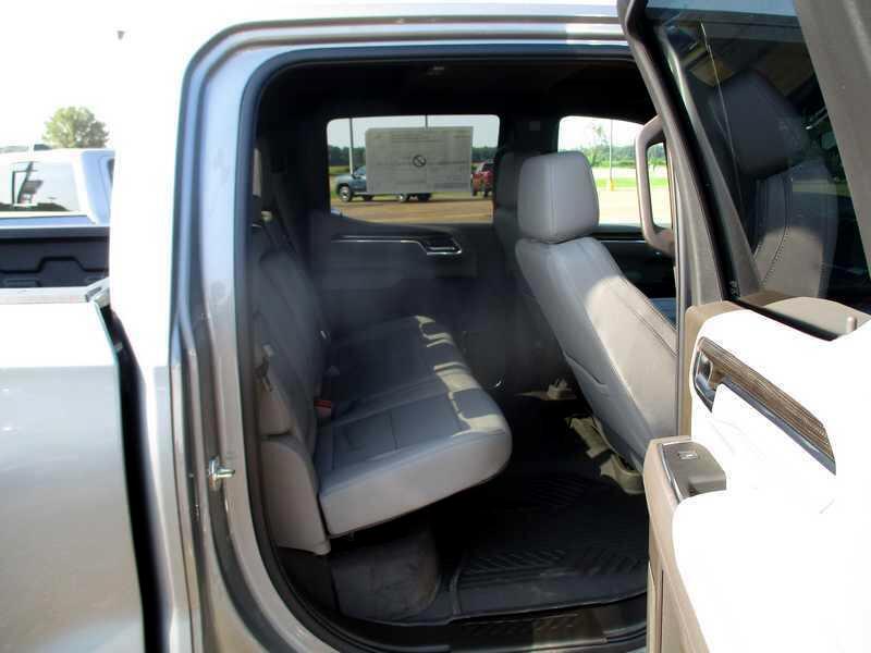 Chevrolet Silverado 1500 Trail Boss LT Crew Cab 4WD 2025 Chevrolet Silverado 1500 Trail Boss LT Crew Cab 4WD 2025