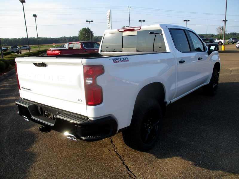 Chevrolet Silverado 1500 Trail Boss LT Crew Cab 4WD 2025 Chevrolet Silverado 1500 Trail Boss LT Crew Cab 4WD 2025