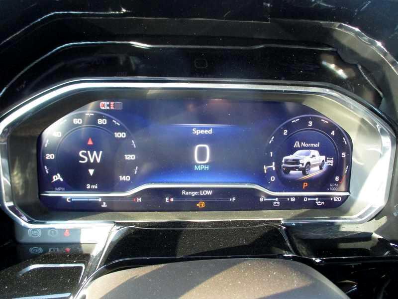 Chevrolet Silverado 1500 Trail Boss LT Crew Cab 4WD 2025 Chevrolet Silverado 1500 Trail Boss LT Crew Cab 4WD 2025