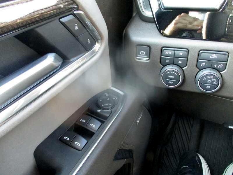 Chevrolet Silverado 1500 Trail Boss LT Crew Cab 4WD 2025 Chevrolet Silverado 1500 Trail Boss LT Crew Cab 4WD 2025