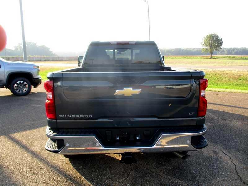 Chevrolet Silverado 2500HD LT Crew Cab Long Box 4WD 2025 Chevrolet Silverado 2500HD LT Crew Cab Long Box 4WD 2025