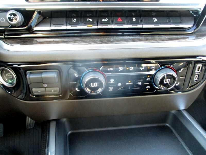 Chevrolet Silverado 2500HD LT Crew Cab Long Box 4WD 2025 Chevrolet Silverado 2500HD LT Crew Cab Long Box 4WD 2025