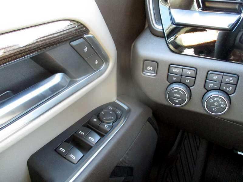 Chevrolet Silverado 2500HD LT Crew Cab Long Box 4WD 2025 Chevrolet Silverado 2500HD LT Crew Cab Long Box 4WD 2025