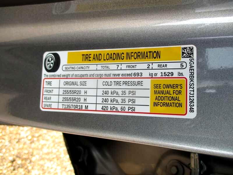 Buick Enclave Sport Touring FWD 2026 Buick Enclave Sport Touring FWD 2026