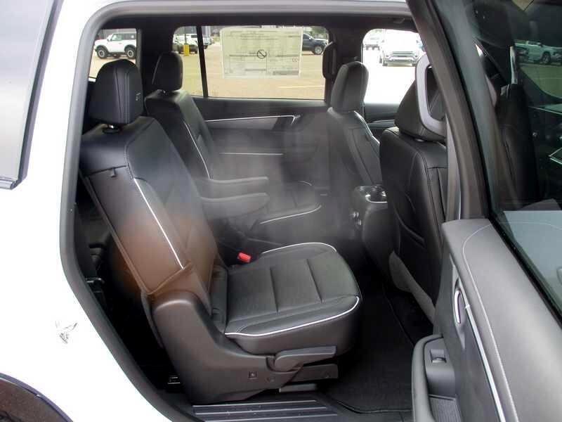Buick Enclave Sport Touring FWD 2026 Buick Enclave Sport Touring FWD 2026