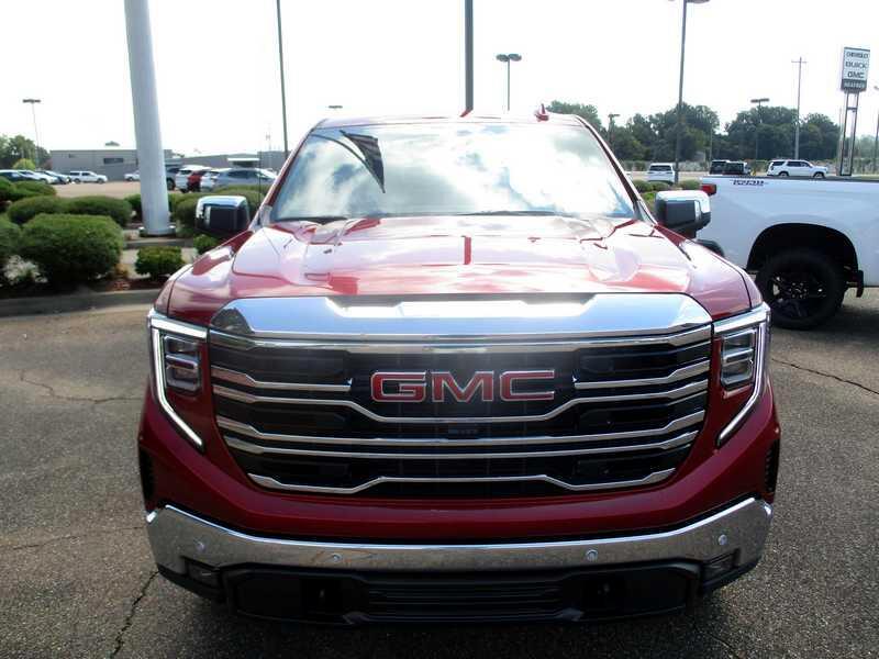 GMC Sierra 1500 SLT Crew Cab 4WD 2026 GMC Sierra 1500 SLT Crew Cab 4WD 2026