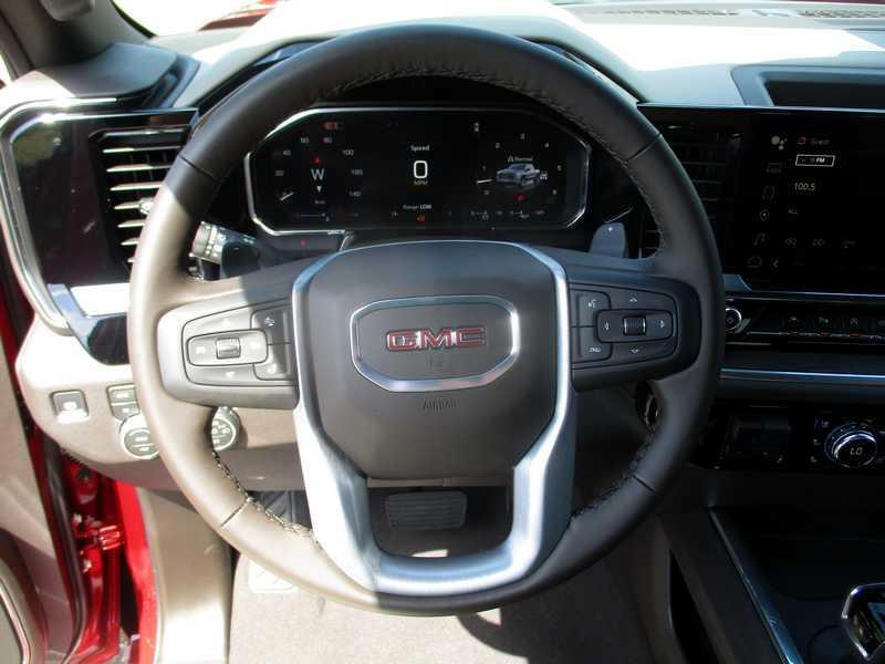 GMC Sierra 1500 SLT Crew Cab 4WD 2026 GMC Sierra 1500 SLT Crew Cab 4WD 2026