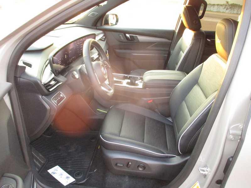 Buick Enclave Sport Touring FWD 2026 Buick Enclave Sport Touring FWD 2026