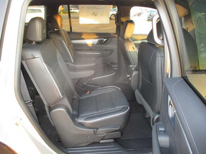 Buick Enclave Sport Touring FWD 2026 Buick Enclave Sport Touring FWD 2026