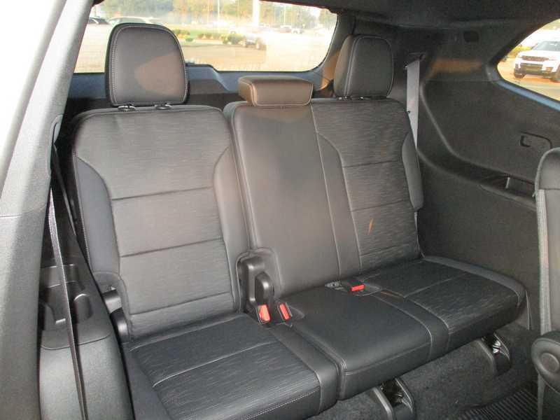 Buick Enclave Sport Touring FWD 2026 Buick Enclave Sport Touring FWD 2026