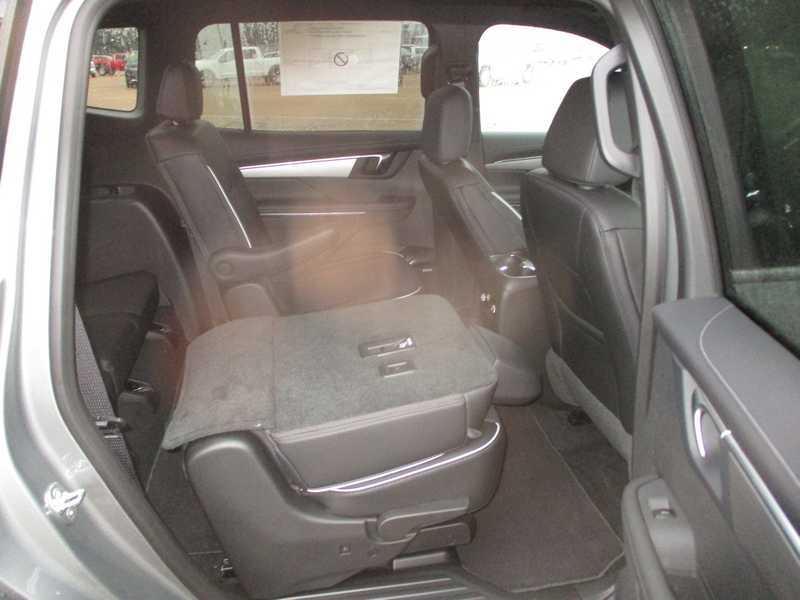 Buick Enclave Preferred FWD 2026 Buick Enclave Preferred FWD 2026