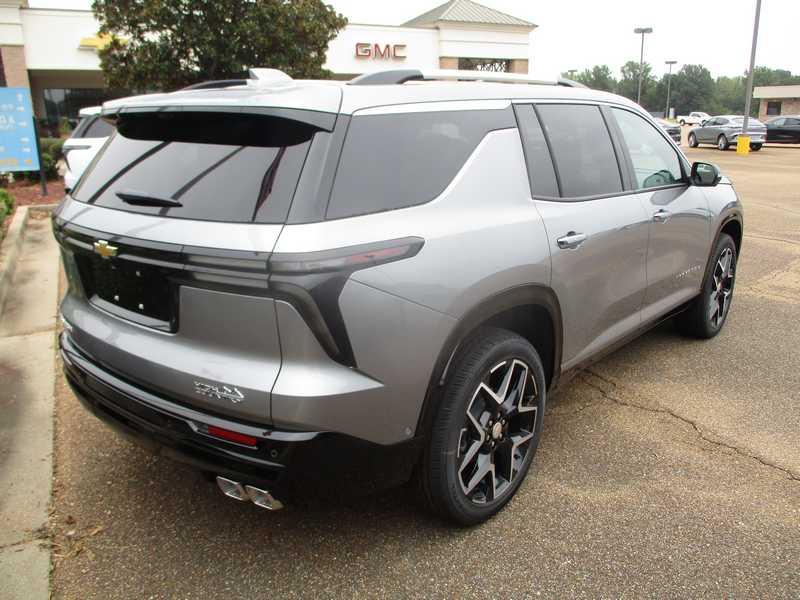 2026 Chevrolet Traverse High Country photo 4