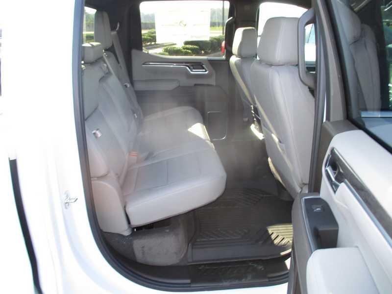 Chevrolet Silverado 1500 LTZ Crew Cab 4WD 2026 Chevrolet Silverado 1500 LTZ Crew Cab 4WD 2026