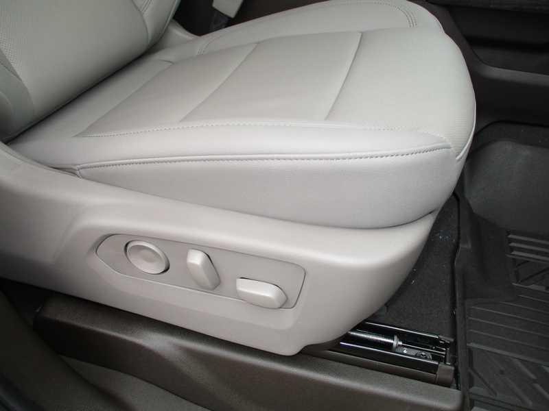 Chevrolet Silverado 1500 LTZ Crew Cab 4WD 2026 Chevrolet Silverado 1500 LTZ Crew Cab 4WD 2026