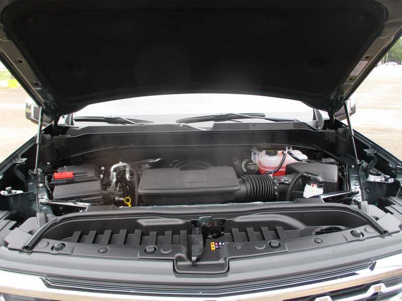 Chevrolet Silverado 1500 LTZ Crew Cab 4WD 2026 Chevrolet Silverado 1500 LTZ Crew Cab 4WD 2026
