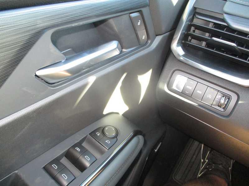 GMC Acadia AT4 AWD 2026 GMC Acadia AT4 AWD 2026