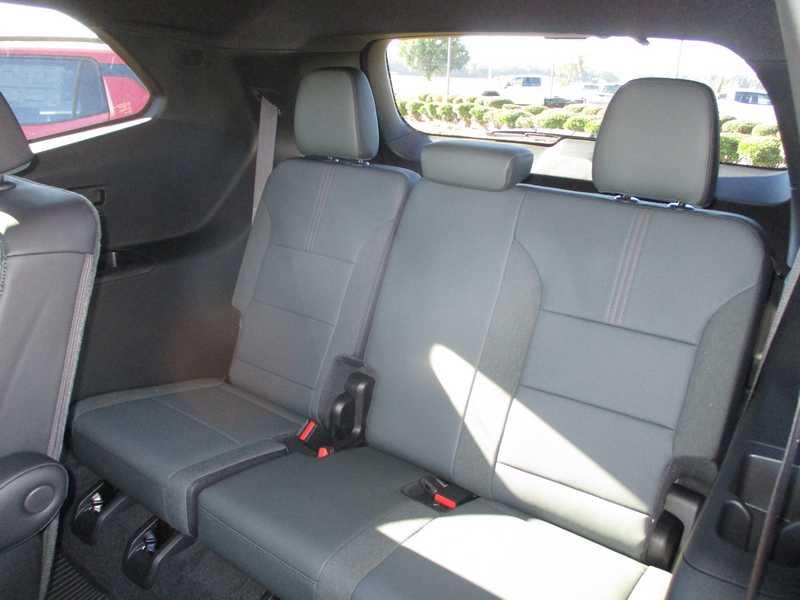 GMC Acadia AT4 AWD 2026 GMC Acadia AT4 AWD 2026