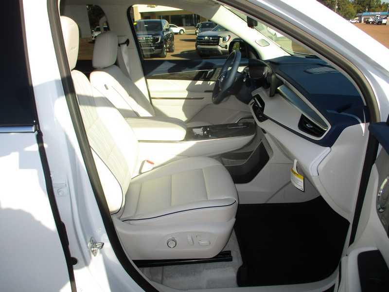 Buick Enclave Avenir FWD 2026 Buick Enclave Avenir FWD 2026