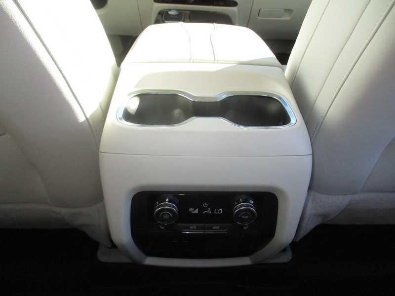 Buick Enclave Avenir FWD 2026 Buick Enclave Avenir FWD 2026
