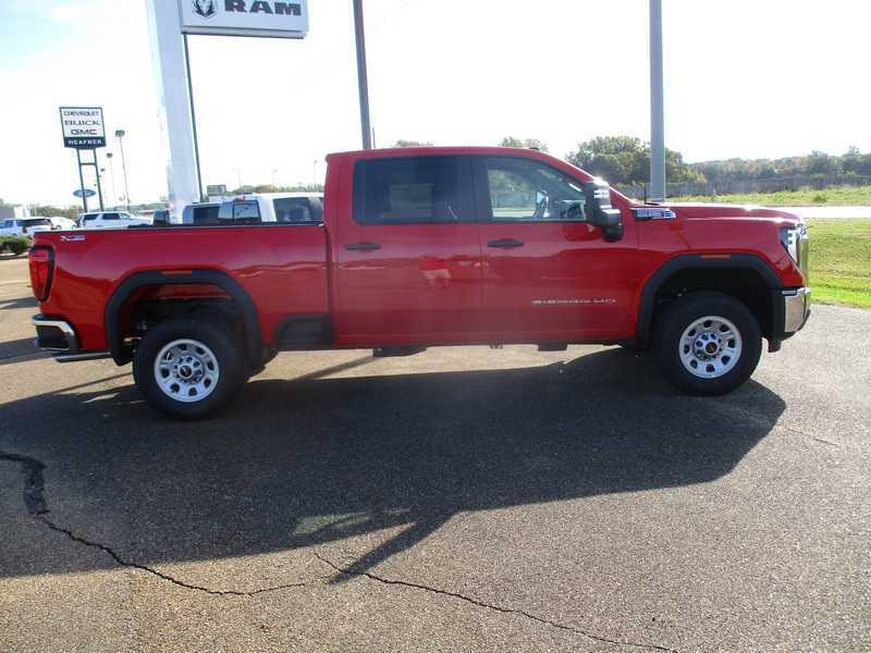 GMC Sierra 2500HD Pro Crew Cab 4WD SB 2026 GMC Sierra 2500HD Pro Crew Cab 4WD SB 2026