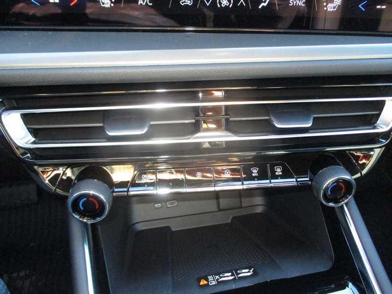 Chevrolet Traverse LT 2026