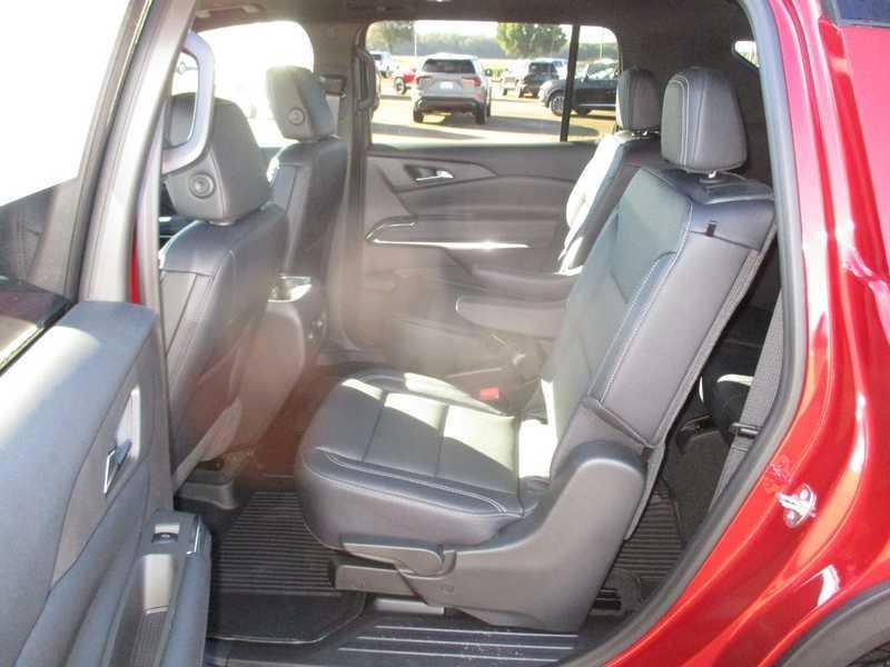 Chevrolet Traverse LT 2026