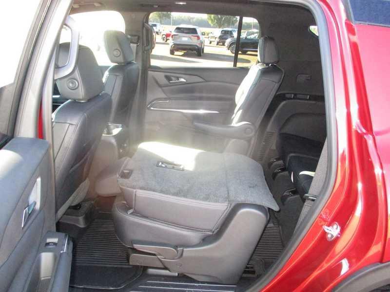 Chevrolet Traverse LT 2026