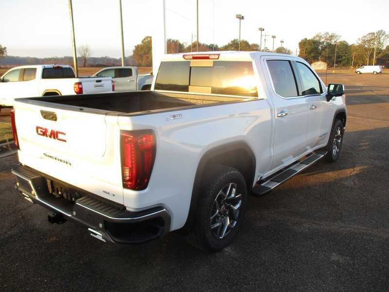2026 Gmc Sierra 1500 SLT photo 3