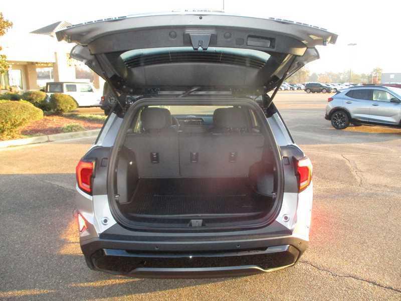 GMC Terrain Elevation 2026