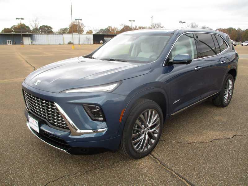 2026 Buick Enclave Avenir photo 2