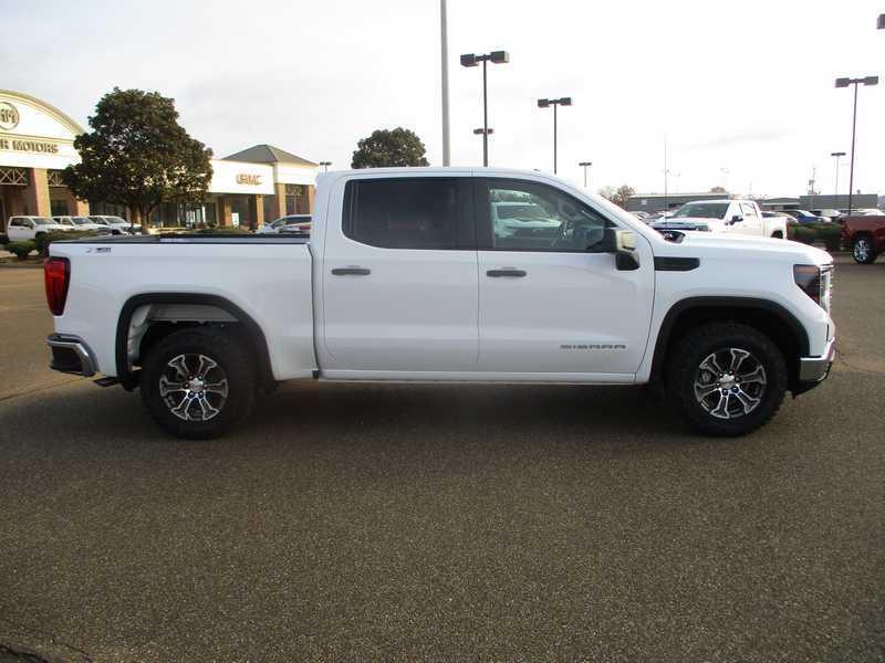 GMC Sierra 1500 Pro Crew Cab Short Box 4WD 2026