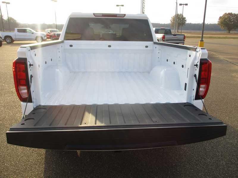 GMC Sierra 1500 Pro Crew Cab Short Box 4WD 2026
