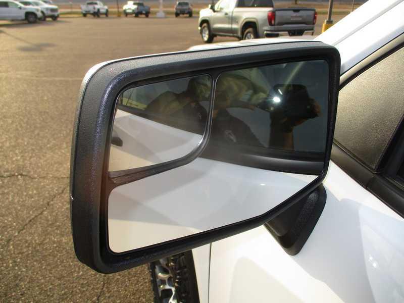 GMC Sierra 1500 Pro Crew Cab Short Box 4WD 2026