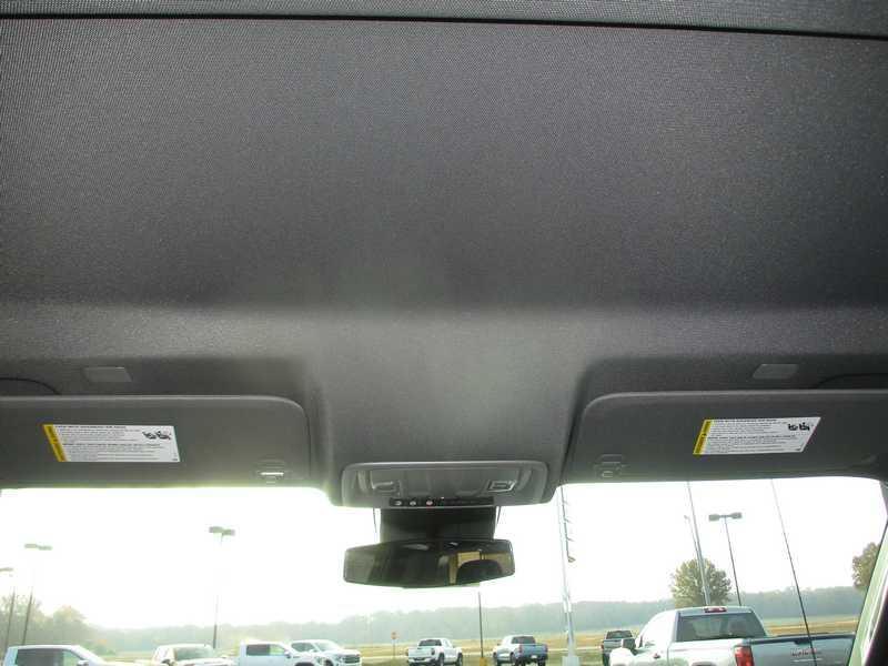 GMC Sierra 1500 Pro Crew Cab Short Box 4WD 2026