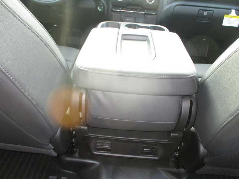 GMC Sierra 1500 Pro Crew Cab Short Box 4WD 2026