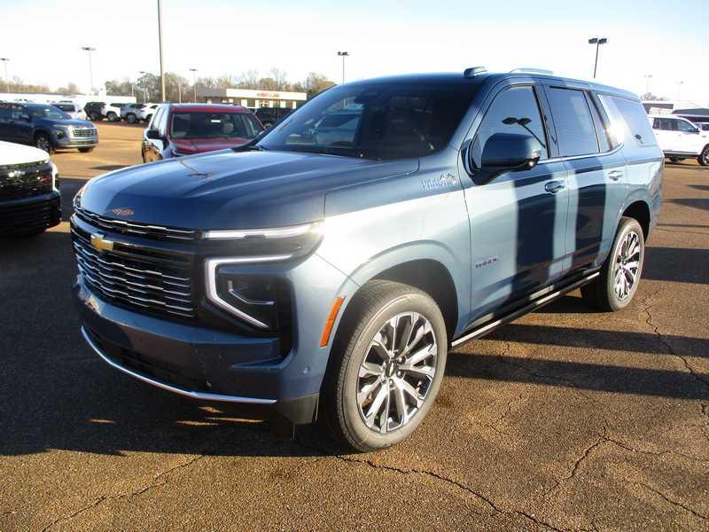 2026 Chevrolet Tahoe High Country photo 2