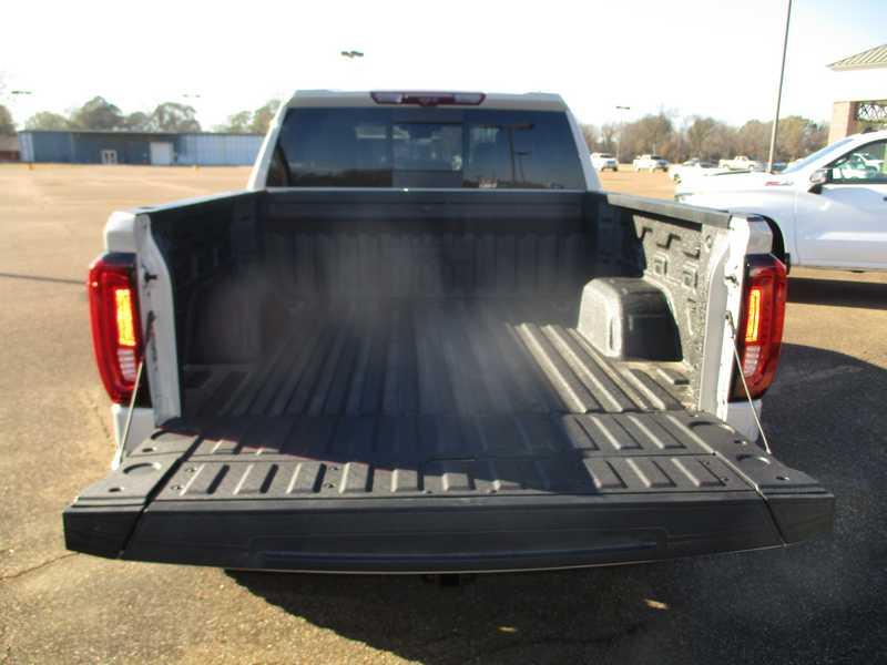 GMC Sierra 1500 AT4X Crew Cab 4WD 2026