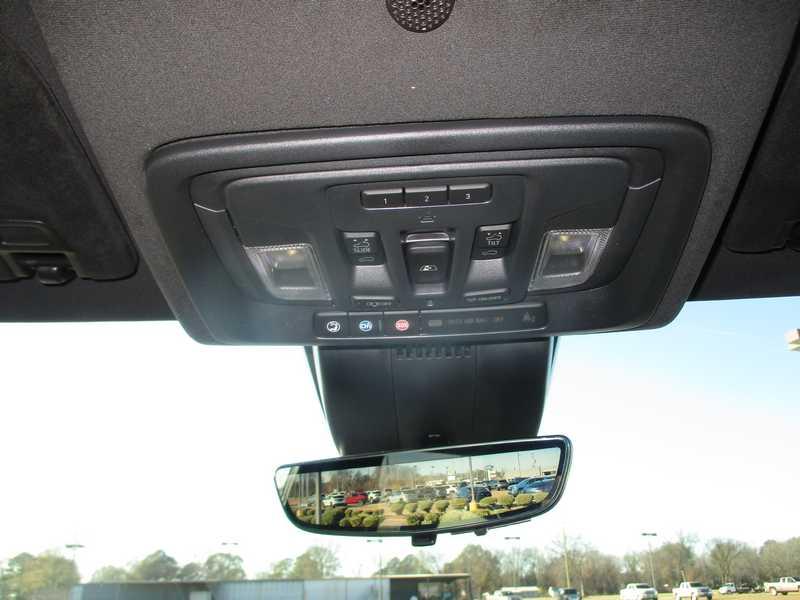 GMC Sierra 1500 AT4X Crew Cab 4WD 2026