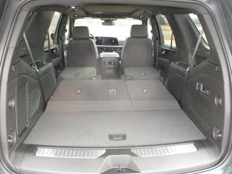 Chevrolet Tahoe RST 2026