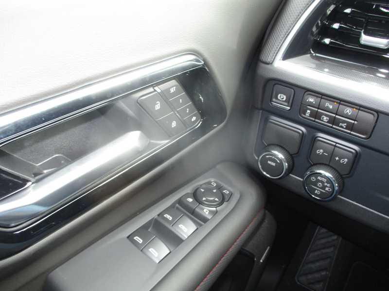 Chevrolet Tahoe RST 2026