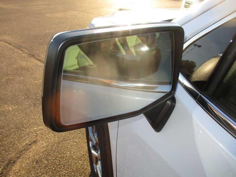 GMC Sierra 1500 SLT Crew Cab 4WD 2026