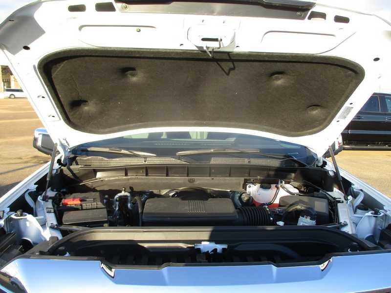 GMC Sierra 1500 SLT Crew Cab 4WD 2026