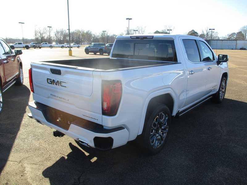 GMC Sierra 1500 Denali Ultimate Crew Cab 4WD 2026