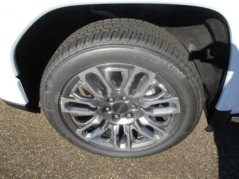 GMC Sierra 1500 Denali Ultimate Crew Cab 4WD 2026