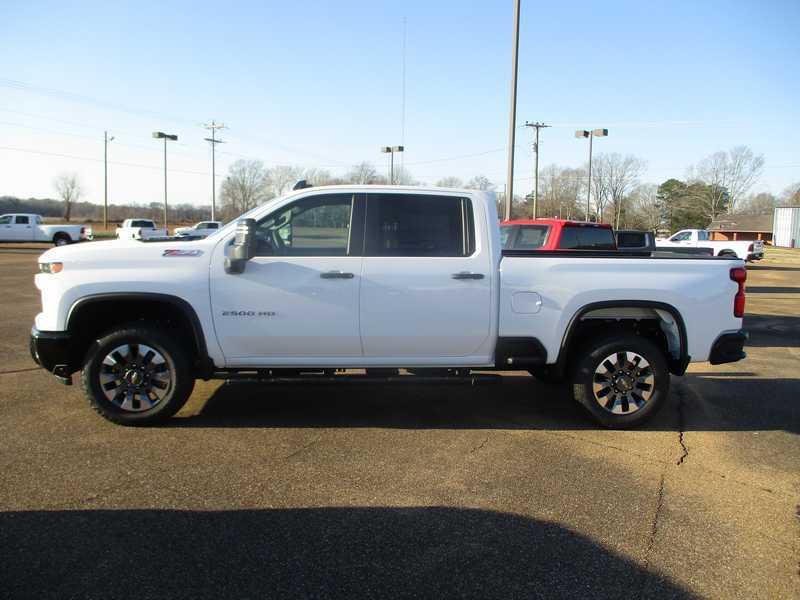 Chevrolet Silverado 2500HD  2026