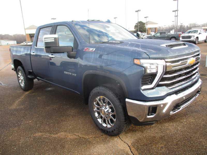 2026 Chevrolet Silverado 2500HD LTZ Crew Cab 4WD