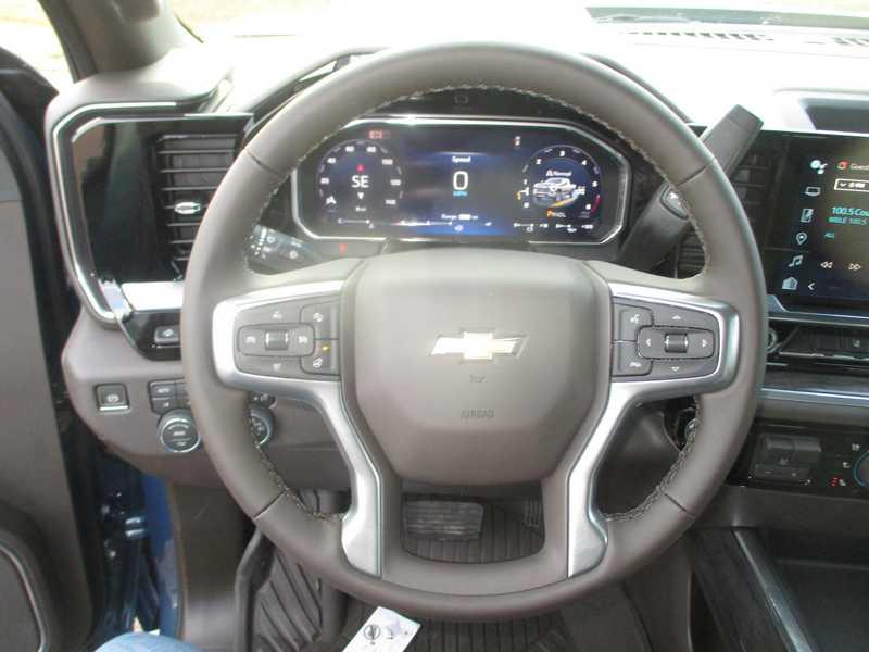 Chevrolet Silverado 2500HD LTZ Crew Cab 4WD 2026